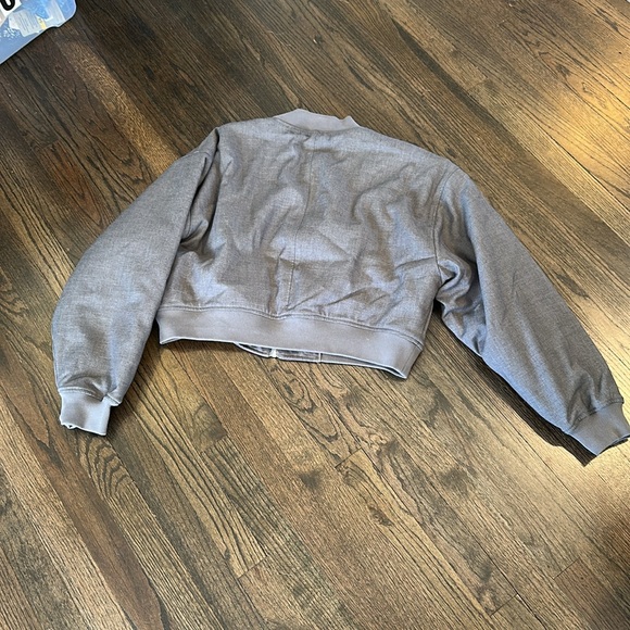 Abercrombie NWT HFR x Nicole Benefield Cropped Reversible Bomber Jacket L NEW - Picture 10 of 10